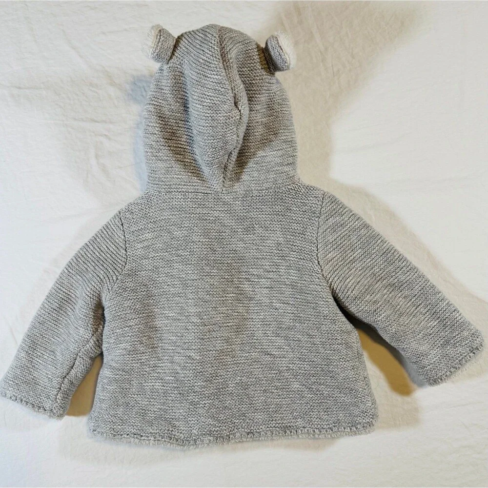 GAP baby grey